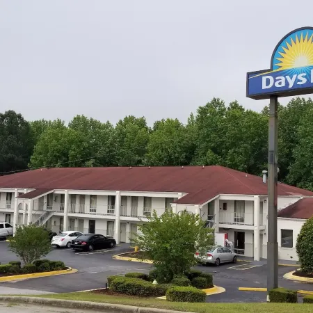 Days Inn by Wyndham Augusta/Fort Eisenhower