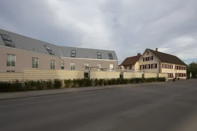 Gasthaus Und Hotel Zum Löwen Hotels in Eimeldingen