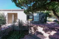 Benguela Hotels in Gansbaai