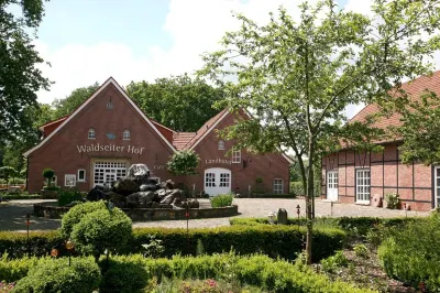 Landhotel Waldseiter Hof Hôtels à : Gronau
