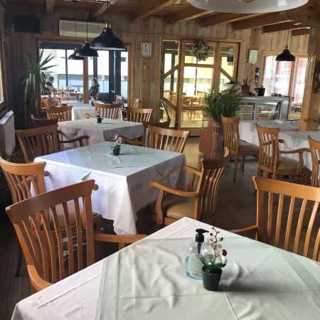 Hotel Denis