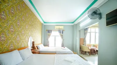 Yen Vy Hotel Hôtels à proximité de : Université de Quy Nhon