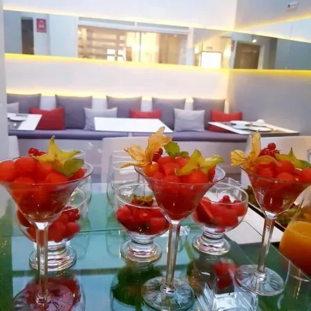 Hotel Boutique Caireles Отели рядом с достопримечательностью «Башня Калаорра»