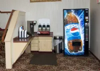 Hampton Falls Inn - 2-Star