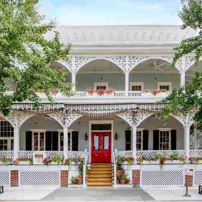 The Virginia and Cottages Hotel Exterior