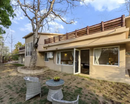 The Riverwood Forest Retreat Pench Hotéis em Seoni