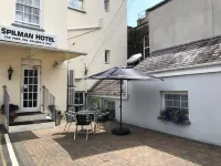 Spilman Hotel Hotels in Llangynog