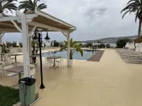 Vrachia Beach Hotel & Suites - Adults Only - piscina