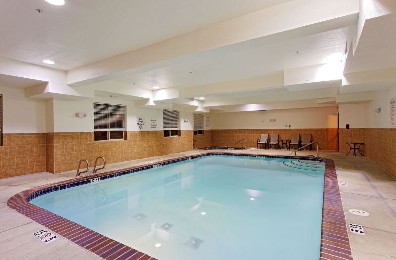 Holiday Inn Express & Suites Newport by IHG photo 4