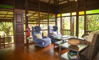 Sunset Valley Holiday Houses