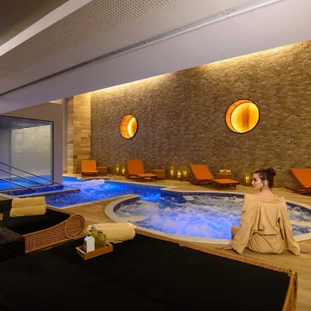 Vogal Luxury Beach Hotel & Spa