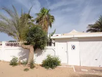 Le Triskell Auberge - Hostel Отели в г. 