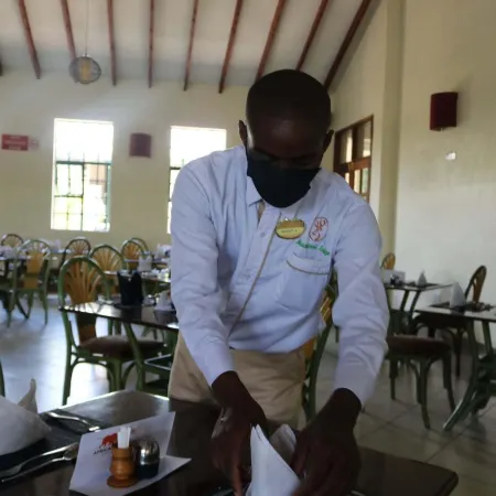 Maanzoni Lodge