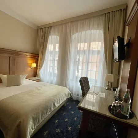 Hotel Italia