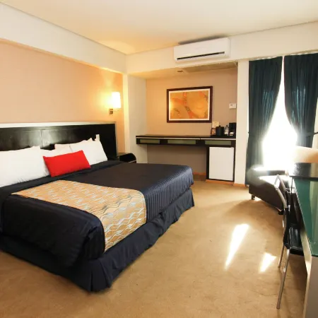 Hotel Colón Plaza Business Class