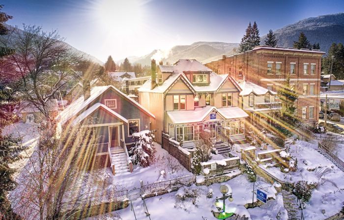 Cloudside Hotel