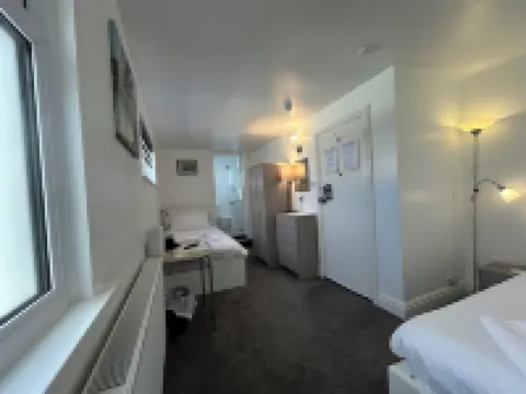 The Royal Clarence Hotel (on the Seafront) Hotel di Burnham-on-Sea