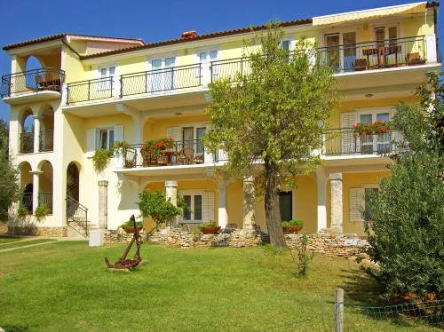 Lovely Apartment No.1 in Liznjan Hotel di Liznjan