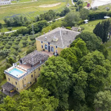 Castello di Serragiumenta