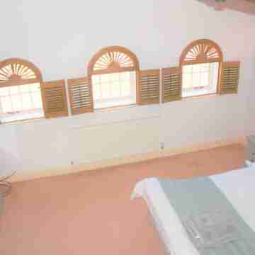 The Coach House Rooms