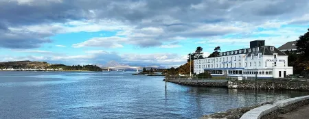 Lochalsh Hotel Отели рядом с достопримечательностью «Museum Kyle Line»