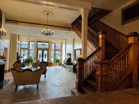 The Osceola Hotel and Event Center Отели в г. Семинол