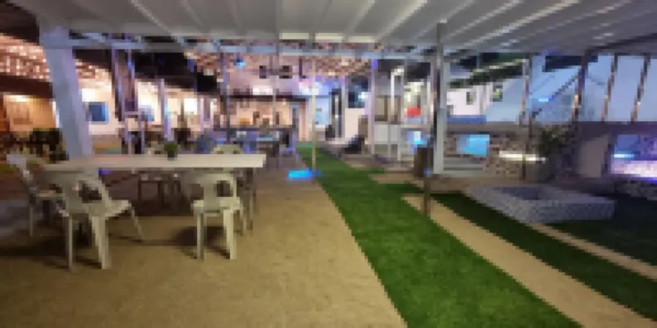 EDVIL BEACH RESORT AND JACUZZI POOL SPA