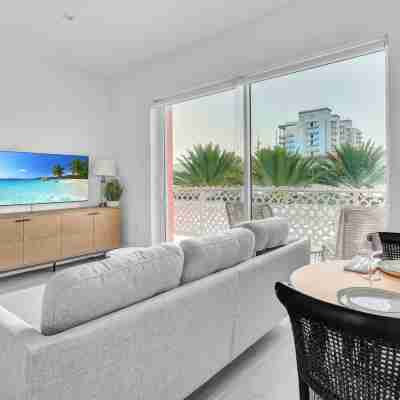 The Grove 33 in Grand Cayman Rooms