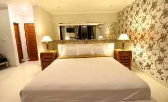 Wahyu Dana Hotel