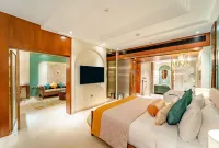 Sayaji Indore Hotels near Public park-SMITI VAN
