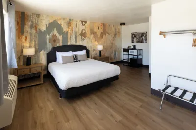 The Golden Spurs Hotels near Panguitch