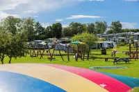 First Camp Tempelkrogen - Holbaek فنادق في Holbaek
