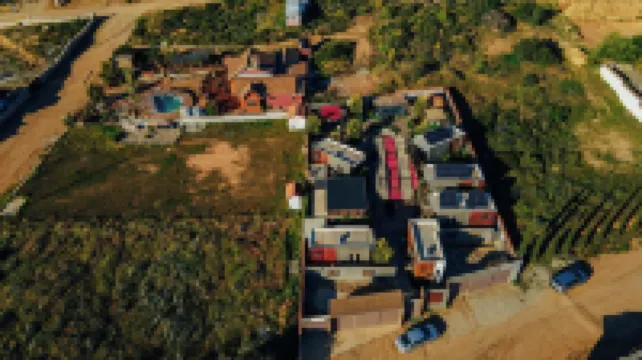 エントレ ビデス バジェ デ グアダルーペ