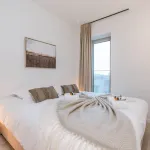 Huswell - Beautiful Apartment with Terrace and Parking