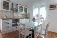 Apart Hotel Asteria - Parking