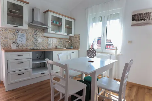 Apart Hotel Asteria - Parking