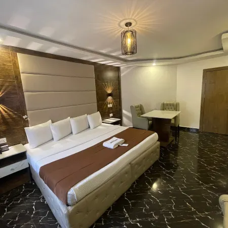 Presken Hotel Reliance, Allen, Ikeja, Lagos