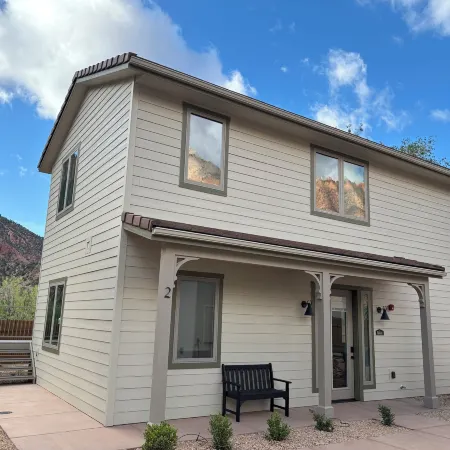 Cottages at Worthington Gallery