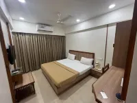 Hotel Golden Plaza