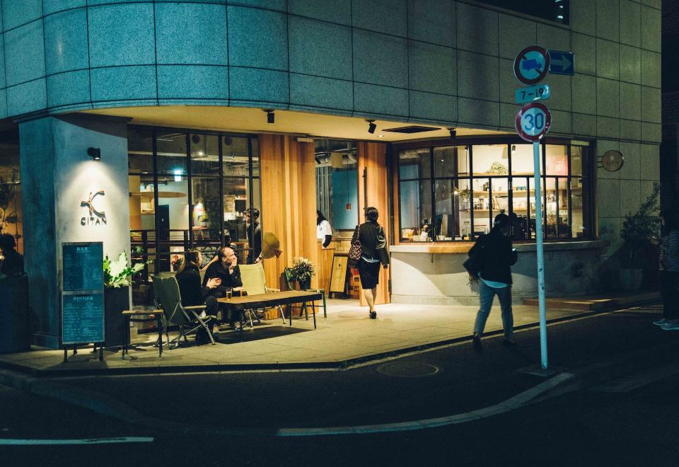 3. 시탄 호스텔..