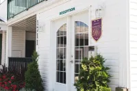 Motel Park Hotels in Val-d'Or