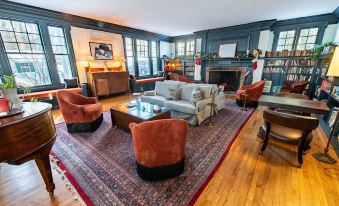 The Dewey by the Lenox Collection