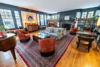 The Dewey by the Lenox Collection Hotels in Lenox