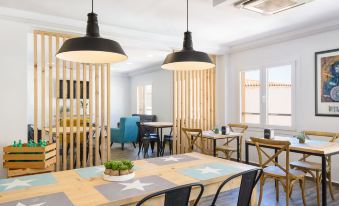 Hostal Jume - Urban Rooms