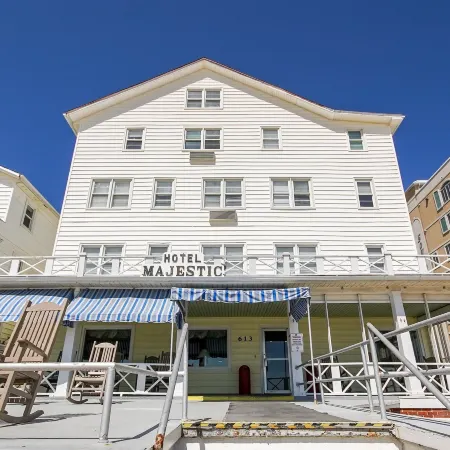 Majestic Hotel & Apartments