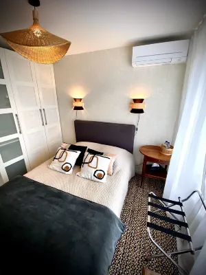 Chambres Élégance - Parc Bordelais - Bed and Breakfasts