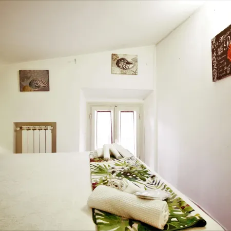 Holidaycasa Macca - Confortevole e Con Vista Mare