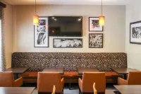 Country Inn & Suites by Radisson, Washington Dulles International Airport, VA - breakfast
