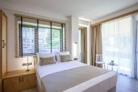Aliston Deluxe Living - Adults Only - Balkoner