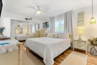 Vibrant Tropical Escape – Just Minutes from the Beach + Serene, Fenced Yard!